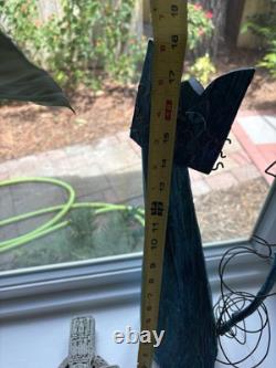 18 Whimsical Folk Art Carved Cat From Tree Trunk Wood Wire