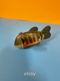 1 Great Folk Art Vintage Fish Carved Painted Wood Fishing Lure Decoy R Brooks