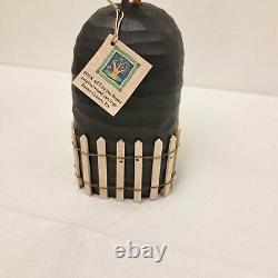 2003 Chicken Chik Farm Farmhouse Folk Art Wood Hand Carved by Pat Russo Signed