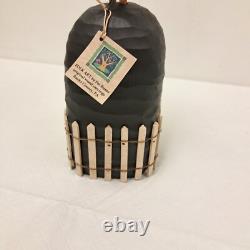 2003 Chicken Chik Farm Farmhouse Folk Art Wood Hand Carved by Pat Russo Signed