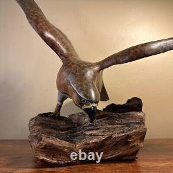 20 VTG Folk Art Hand Carved & Painted Eagle Bird Sculpture Drift Wood Base