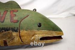32 Folk Art CARVED FISH Fishing Store Sign LIVE BAIT Advertising Collectible