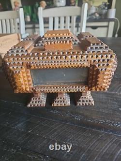 ANTIQUE Tramp Art Folk Art Box Pyramidal Chip Carved Footed Keepsake C. 1900