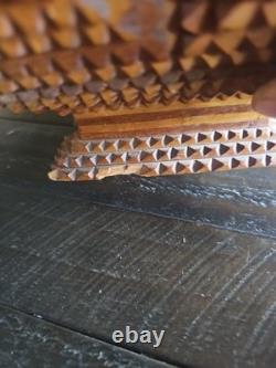 ANTIQUE Tramp Art Folk Art Box Pyramidal Chip Carved Footed Keepsake C. 1900