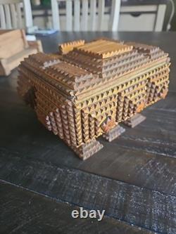 ANTIQUE Tramp Art Folk Art Box Pyramidal Chip Carved Footed Keepsake C. 1900