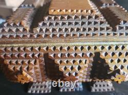 ANTIQUE Tramp Art Folk Art Box Pyramidal Chip Carved Footed Keepsake C. 1900