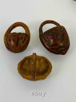 Antique 19thC Civil War 10pcs Carved Peach Pit Miniature Basket Folk Trench Art