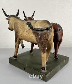 Antique 19th Century Folk Art Carved Wood Painted Cows Bulls Sculpture Americana