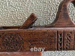 Antique Folk Art Wooden Hand Carved Planer Tool