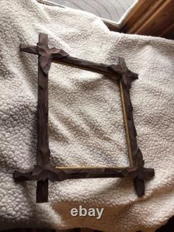 Antique Hand Carved Wooden Arts & Crafts Folk Art Picture Frame Leaves
