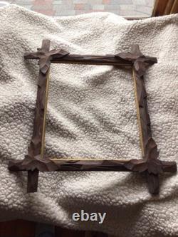 Antique Hand Carved Wooden Arts & Crafts Folk Art Picture Frame Leaves