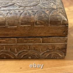 Antique Scandinavian Carved Wooden Snuff Box c. 1800 Norwegian Folk Art