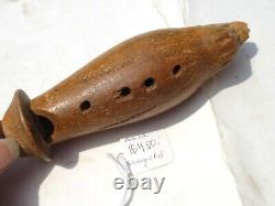 Antique early HAND CARVED FOLK ART WOOD ESKIMO SEAL WHISTLE music TREEN FIGURAL