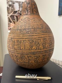 Antique large 12.5 inch Hand carved gourd Peru peruvian story teller folk art