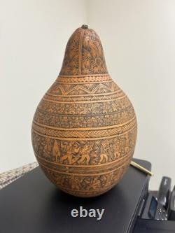 Antique large 12.5 inch Hand carved gourd Peru peruvian story teller folk art