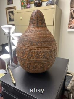 Antique large 12.5 inch Hand carved gourd Peru peruvian story teller folk art