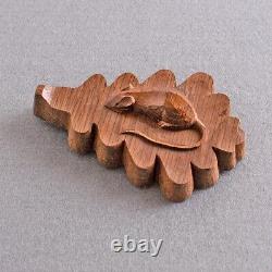 CARVED OAK Country MOUSE on AUTUMN OAKLEAF Wood/Wooden FOLK ART Love/Luck PAGAN