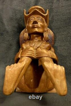 C-1900s French Brittany Carved Wood Folk Art Sculpture Breton Figure 14.5x7