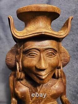 C-1900s French Brittany Carved Wood Folk Art Sculpture Breton Figure 14.5x7