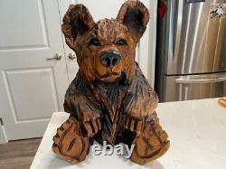 Chainsaw Art Carved Wood Bear Sitting 15x 10x 10