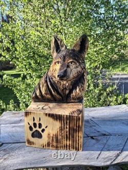 Chainsaw Carved Coyote Wolf Bust Wood Carving Rustic Art Sculpture Statue Dog