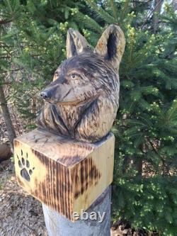 Chainsaw Carved Coyote Wolf Bust Wood Carving Rustic Art Sculpture Statue Dog