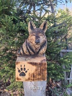 Chainsaw Carved Coyote Wolf Bust Wood Carving Rustic Art Sculpture Statue Dog
