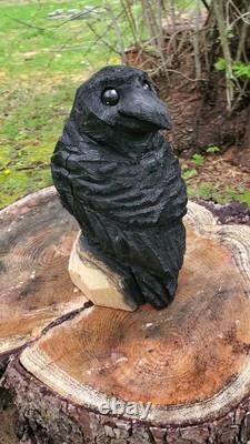 Cute Crow Raven Chainsaw Carving