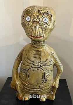 DFD Duluth Fish Decoys Carved Wood E. T. The Extra Terrestrial Folk Art Alien 20