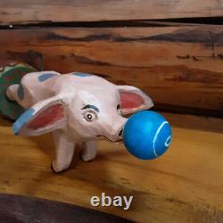 Daniel & Donna Strawser Folk Art Carved CIRCUS PIG ©2001 One of a Kind