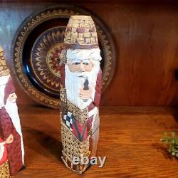 Folk Art CARVED SANTAS SET OF SIX BY ARTIST DONIS MITCHELL SIGNE DATED 90'S