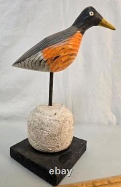 Folk-Art Hand Carved Wood ROBIN by Wayne Baker on Carved Old Buoy 9 1/2 EXCLT