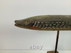 Folk Art Wood Carved & Painted Pike Fish 10 inches Long