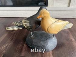 Hand Carved Wooden Painted Pair Of Pigeons 15 Folk Art Outsider