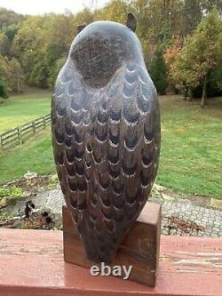 Handsome Detailed Vintage Folk Art Wood Owl Decoy Nicely Carved and Painted