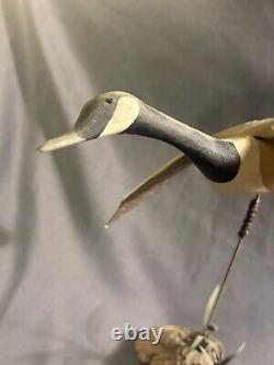 LARGE Folk Art Carved Painted Wooden Wild Canada Goose in Flight Robert Broadley