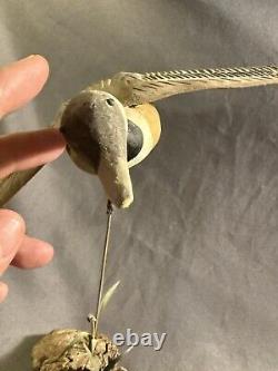 LARGE Folk Art Carved Painted Wooden Wild Canada Goose in Flight Robert Broadley