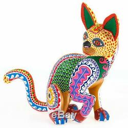 LOVELY CAT Oaxacan Alebrije Wood Carving Fine Mexican Folk Art Sculpture