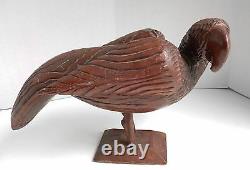 Large Vtg FOLK ART PARROT CARVING HeavyTropical Wood Jamaican Heart Tail