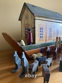 Lg Antique Folk Art Noah's Ark With Hand Carved Animals Naive 19th Century Toy