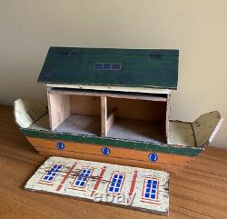 Lg Antique Folk Art Noah's Ark With Hand Carved Animals Naive 19th Century Toy