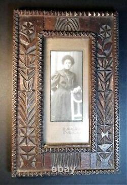 Nice! Unusual folk art TRAMP ART picture frame CARVED FLOWERS Boston Primitive