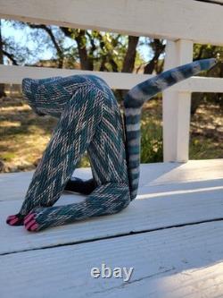 Oaxacan Folk Art Alebrije Wood Carving Cat