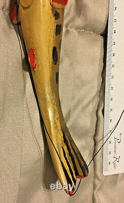 Over-sized Oscar Peterson Carved Folk art 11 Fish decoy in NM ULTRA RARE
