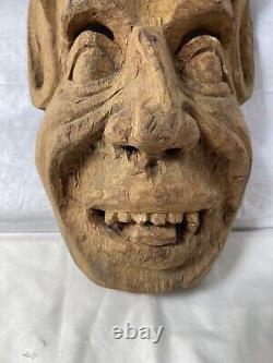 PAINTED WOOD MEXICAN DIABLO FOLK ART HORNED DEVIL MASK Hand Carved Vintage