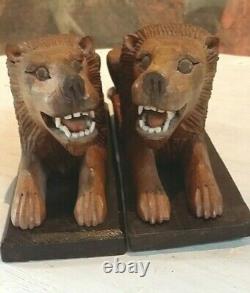 Pair Of Carved Wooden Lions On Bases Naive/folk Art/rustic