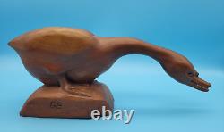 Rare Early Campbell Folk Art School Glenn Brown Pecking Goose Folk Art Carving