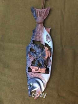 Rare Vintage Unusual Pacific Northwest Carved Redwood Salmon & Bear Folk Art