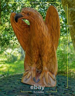 VINTAGE FOLK ART HAND-CARVED WOODEN AMERICAN EAGLE 19 iNCHES TALL
