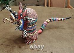 VINTAGE OAXACAN ALEBRIJE ARMADILLO with LIZARD WOOD CARVING MEXICAN FOLK ART